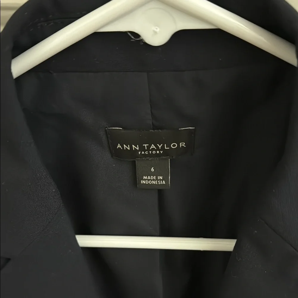 Ann Taylor Blue Blazer Elegant Design